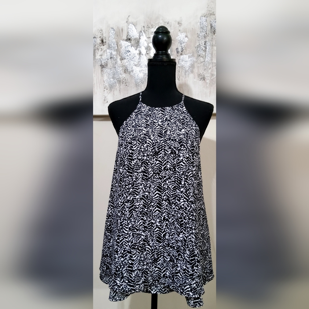 Decree Black and White Patterned Top
